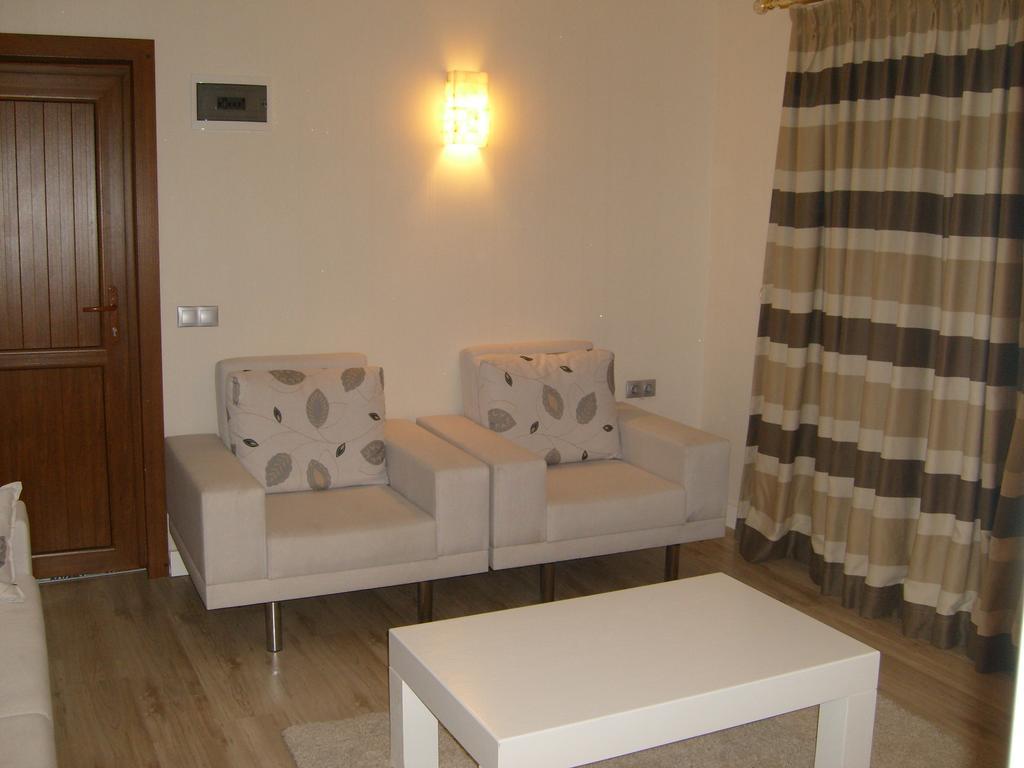 Simin Hotel Akyarlar Luaran gambar