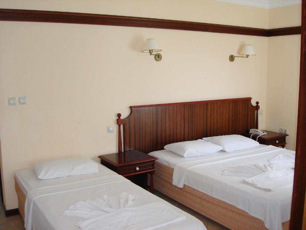Simin Hotel Akyarlar Luaran gambar